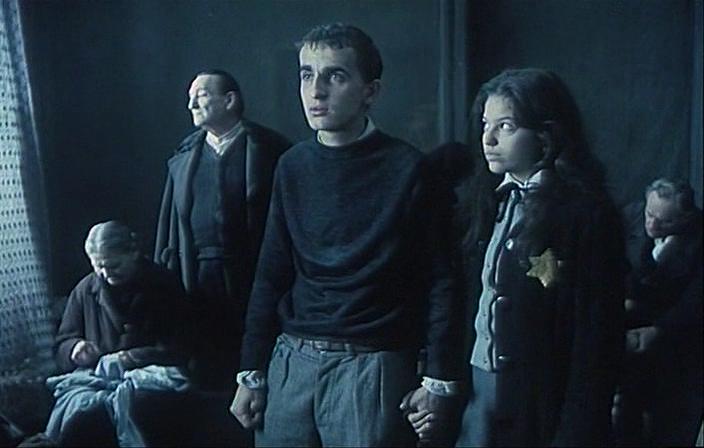 Кадр из фильма Добрый вечер, господин Валленберг / God afton, Herr Wallenberg - En Passionshistoria från (1990)