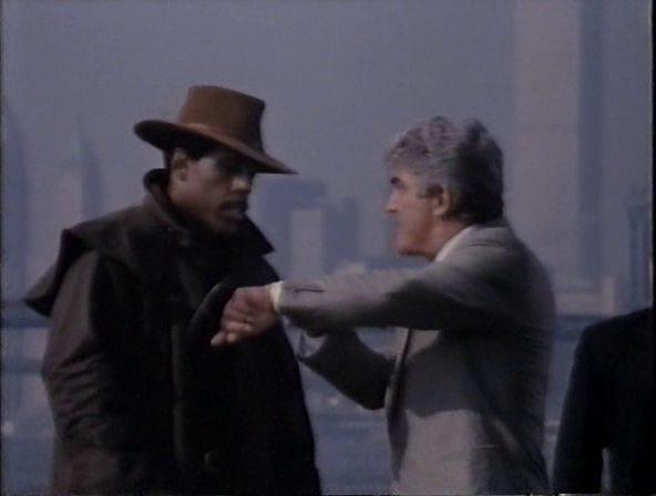 Кадр из фильма Уличный охотник / Street Hunter (1990)