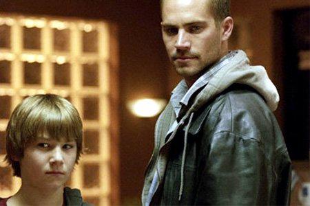 Кадр из фильма Беги без оглядки / Running Scared (2006)