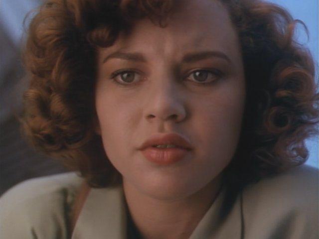 Кадр из фильма Инициация: Тихая ночь, смертельная ночь 4 / Initiation: Silent Night, Deadly Night 4 (1990)