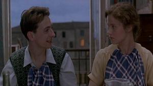 Кадры из фильма Уран / Uranus (1990)