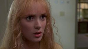 Кадры из фильма Эдвард руки-ножницы / Edward Scissorhands (1990)