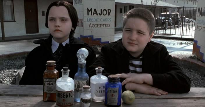 Кадр из фильма Семейка Аддамс / The Addams Family (1991)