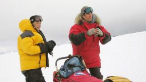 Кадры из фильма Белый плен / Eight Below (2006)