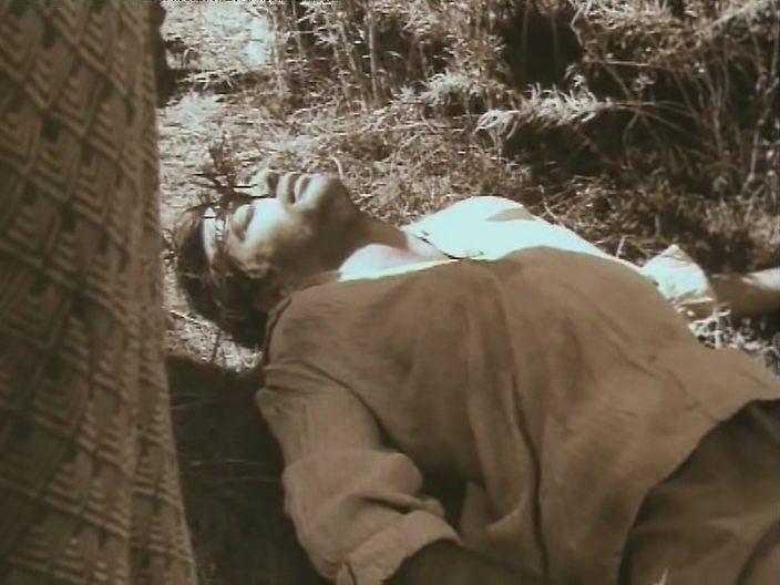 Кадр из фильма Время жёлтой травы (1991)