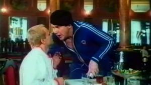Кадры из фильма По Таганке ходят танки (1991)