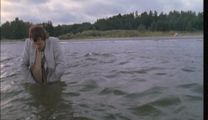 Кадр из фильма Пустынный берег / Tühirand (2006)