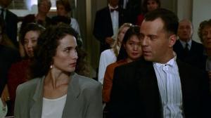 Кадры из фильма Гудзонский ястреб / Hudson Hawk (1991)