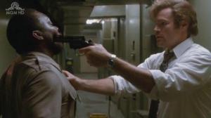 Кадры из фильма Невиновная молодая женщина / Caged Fear (1991)