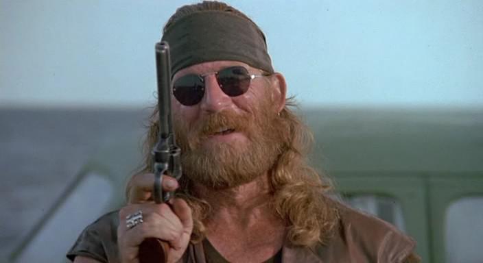Кадр из фильма Невозмутимый / Stone Cold (1991)