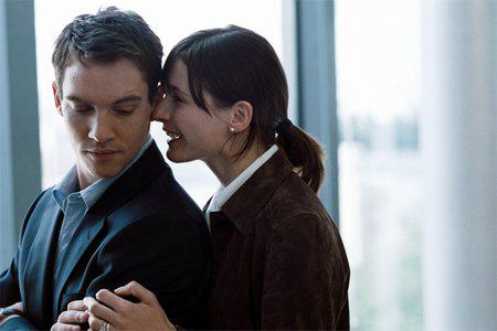 Кадр из фильма Матч Поинт / Match Point (2006)