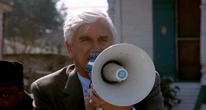 Кадр из фильма Голый пистолет 2 1/2: Запах страха / The Naked Gun 2/1/2: The Smell of Fear (1991)