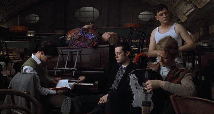 Кадр из фильма Обязательства / The Commitments (1991)