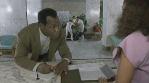 Кадры из фильма Невезучие / Pure Luck (1991)