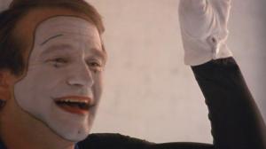 Кадры из фильма Клоун Шейкс / Shakes the Clown (1991)