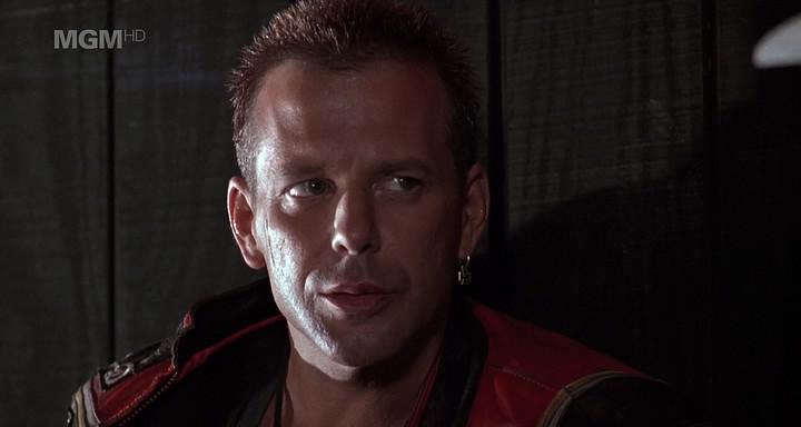 Кадр из фильма Харлей Дэвидсон и Ковбой Марльборо / Harley Davidson and the Marlboro Man (1991)