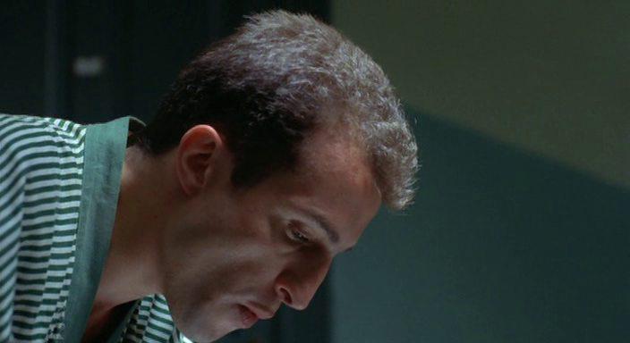 Кадр из фильма Любовь во время истерии / Solo con tu pareja (1991)