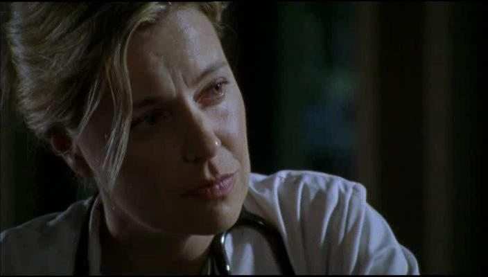 Кадр из фильма Замужем за незнакомцем / The Man Who Lost Himself (2005)