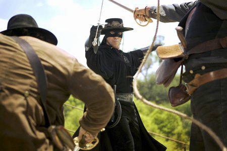 Кадр из фильма Легенда Зорро / The Legend of Zorro (2005)
