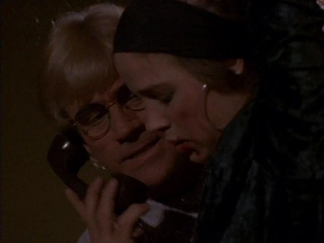 Кадр из фильма Интимный незнакомец / Intimate Stranger (1991)