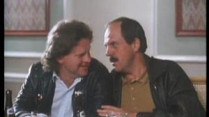Кадры из фильма Крыша поехала / Sweet 'n Short (1991)