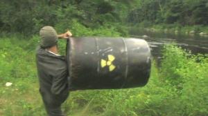 Кадры из фильма Существо из деревенской лагуны / Seepage (2005)