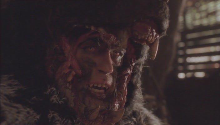 Кадр из фильма Легенда о звере / Beauty and the Beast (2005)