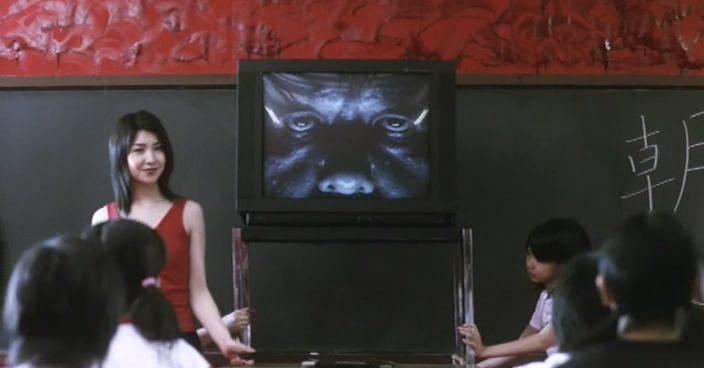 Кадр из фильма Странный цирк / Kimyo na sakasu (2005)