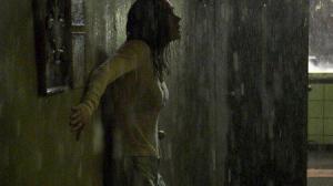 Кадры из фильма Темная вода / Dark Water (2005)