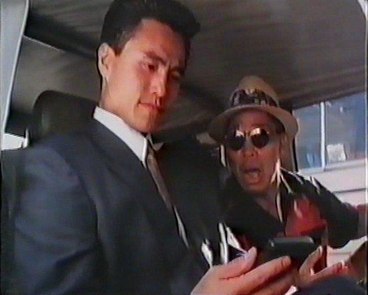 Кадр из фильма Агент Интерпола / Zhi zun te jing (1992)