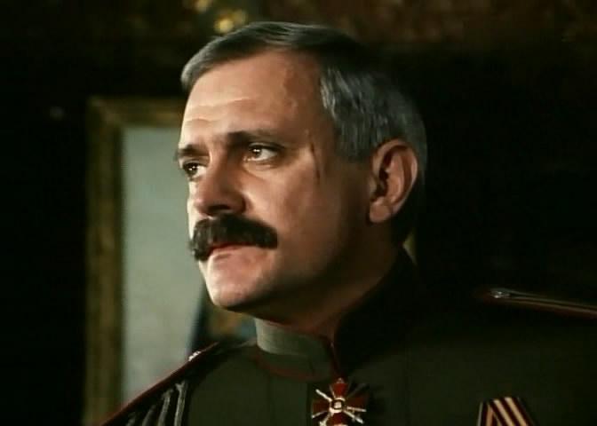 Кадр из фильма Прекрасная незнакомка (1992)