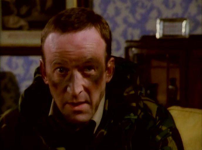 Кадр из фильма Неджентельменский поступок / An Ungentlemanly Act (1992)