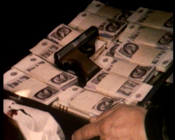 Кадр из фильма Черный квадрат (1992)