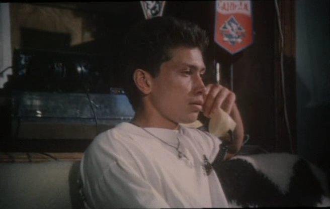 Кадр из фильма Экстрасенс (1992)