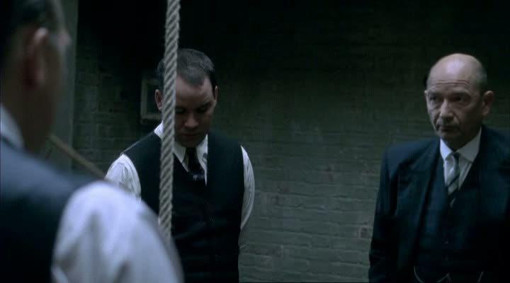 Кадр из фильма Последний палач / The Last Hangman (2005)