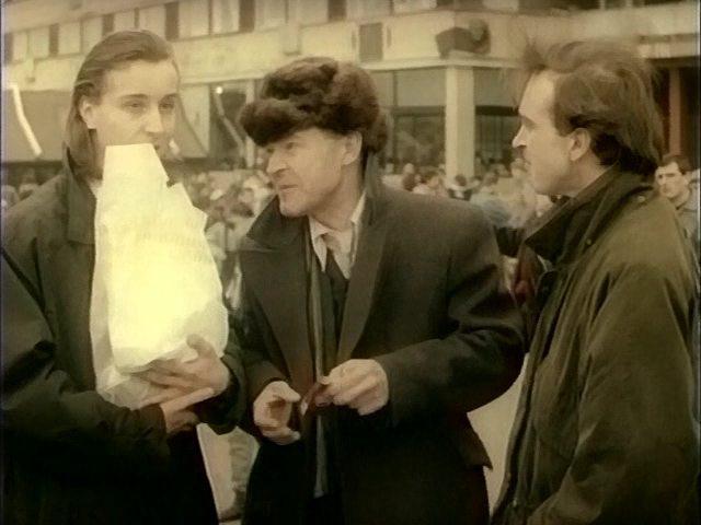 Кадр из фильма Бабник 2 (1992)