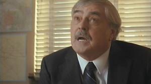Кадры из фильма Двойные неприятности / Double Trouble (1992)