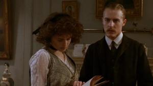 Кадры из фильма Усадьба Хауардс-Энд / Howards End (1992)