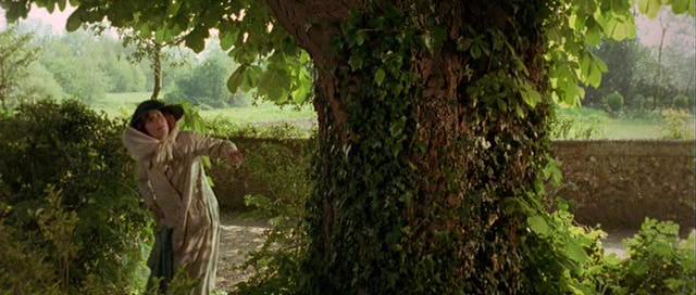 Кадр из фильма Усадьба Хауардс-Энд / Howards End (1992)