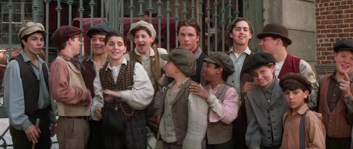 Кадр из фильма Продавцы новостей / Newsies (1992)