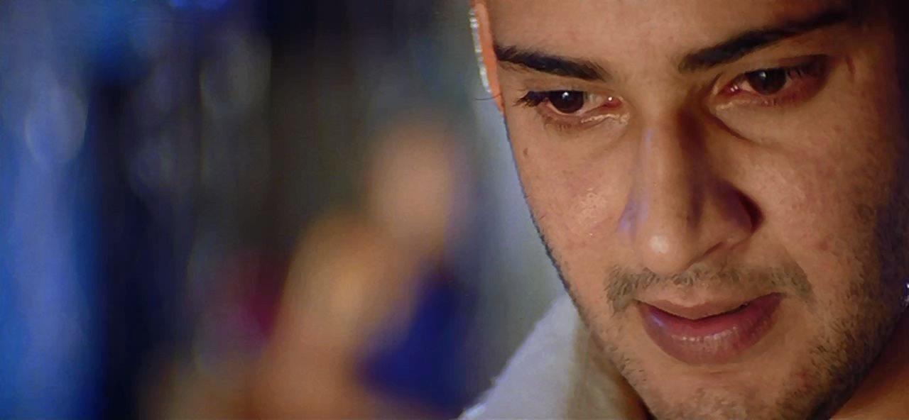 Кадр из фильма Под прицелом / Athadu (2005)