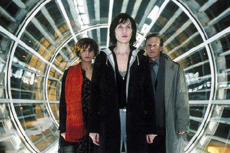 Кадр из фильма Империя волков / L'empire des loups (2005)