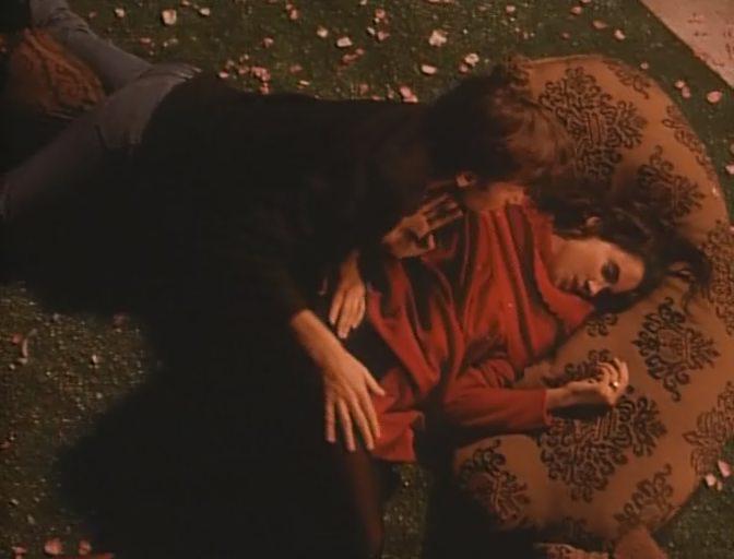 Кадр из фильма Дневники «Красной Туфельки» / Red Shoe Diaries (1992)