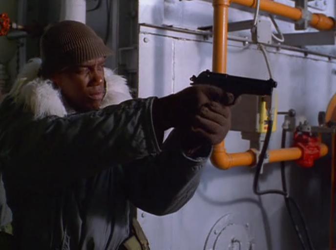 Кадр из фильма Ниже нуля / Sub Zero (2005)