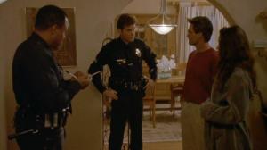 Кадры из фильма Незаконное вторжение / Unlawful Entry (1992)
