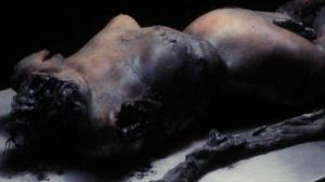 Кадры из фильма Дьявол песков / Dust Devil (1992)