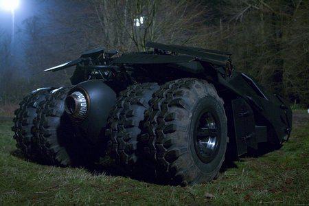 Кадр из фильма Бэтмен: начало / Batman Begins (2005)