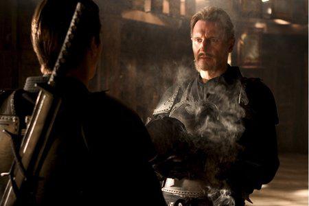 Кадр из фильма Бэтмен: начало / Batman Begins (2005)