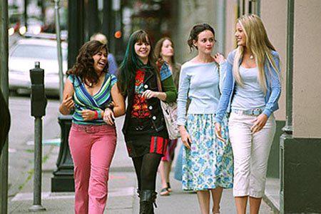 Кадр из фильма Джинсы-талисман / The Sisterhood of the Traveling Pants (2005)