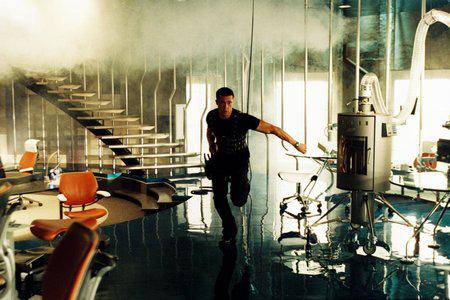 Кадр из фильма Мистер и миссис Смит / Mr. & Mrs. Smith (2005)